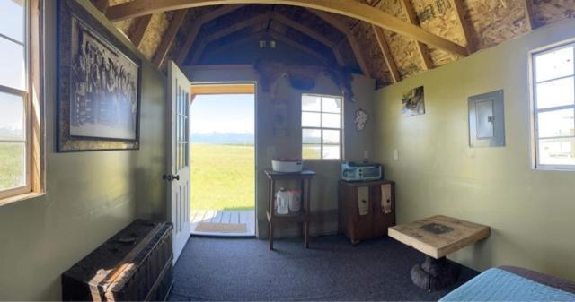Montana Old West Cabins Konuk evi Babb Dış mekan fotoğraf