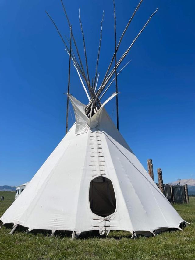 Montana Old West Cabins Konuk evi Babb Dış mekan fotoğraf